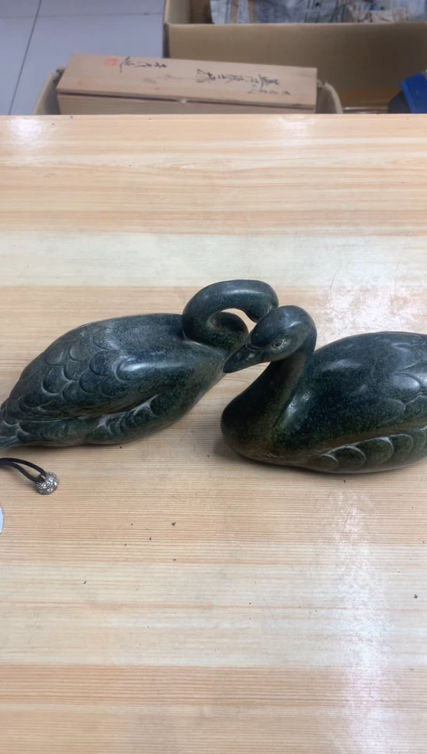 默认微瑕，no退no换，介意勿拍
