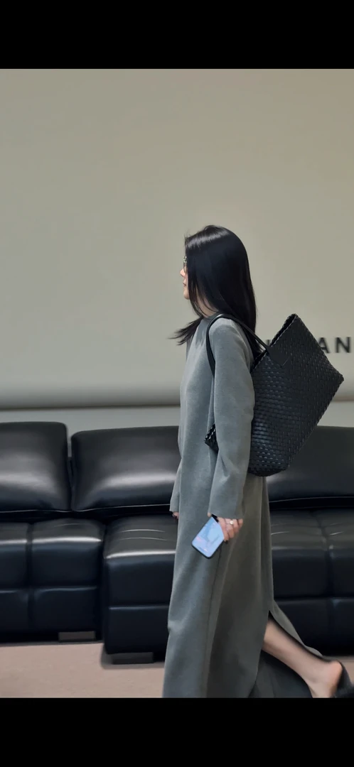 卢尚原创长款连衣裙241018