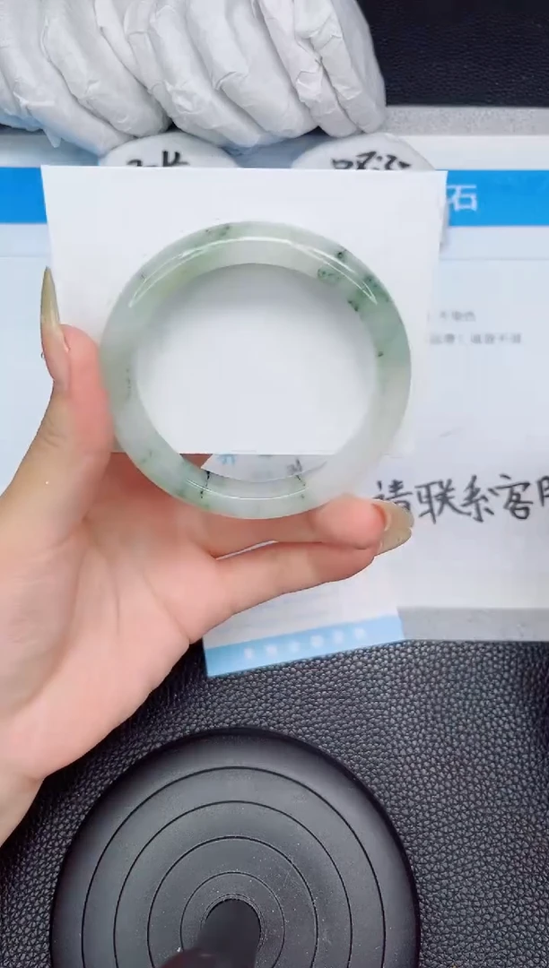 石英质玉手镯未镶嵌34-58.5