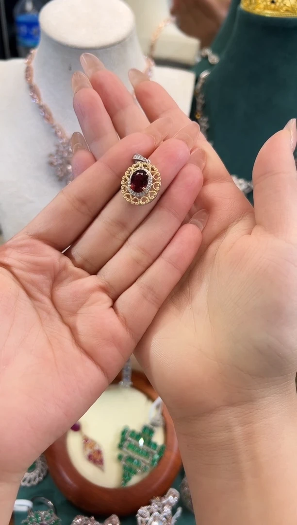 颈饰银S925镶嵌碧玺吊坠