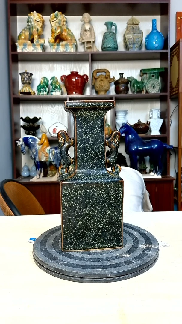 经典精美复古风格瓷器