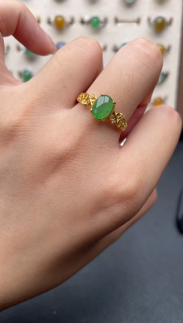 银S925镶嵌戒指翡翠一物一证一礼盒