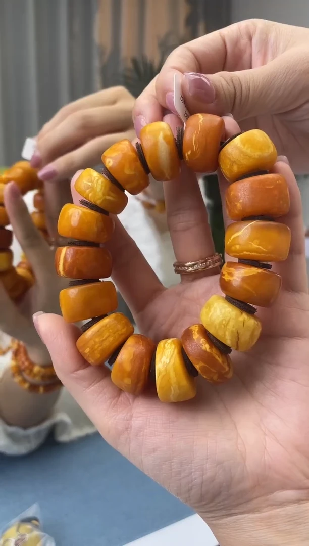 【闪购商品】蜜蜡珠宝奇石未镶嵌假一罚十，发一件082.20