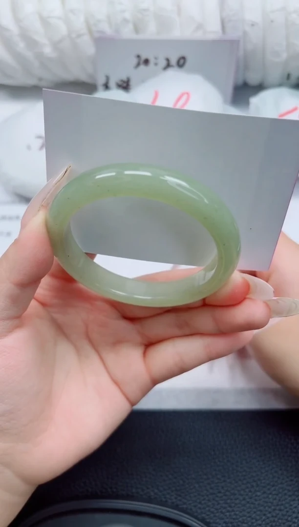 未镶嵌手镯石英质玉119-56/57