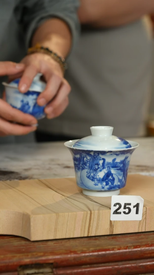 瓷片标题标题标题标题