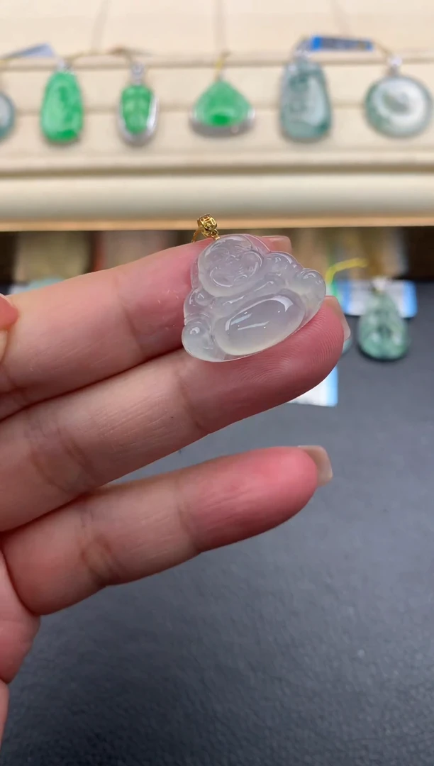 翡翠18K金镶嵌颈饰Q22