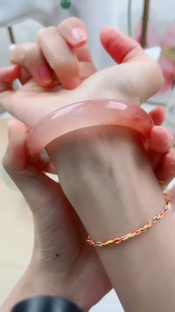 石英质玉手镯未镶嵌 L1微色差56.2