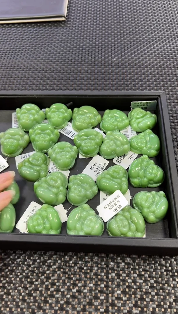 和田玉未镶嵌挂件（多样性发一件）475