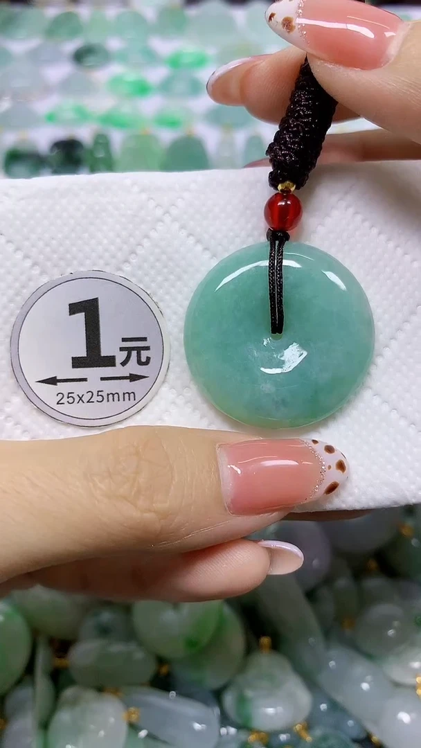 颈饰未镶嵌翡翠天然翡翠A货