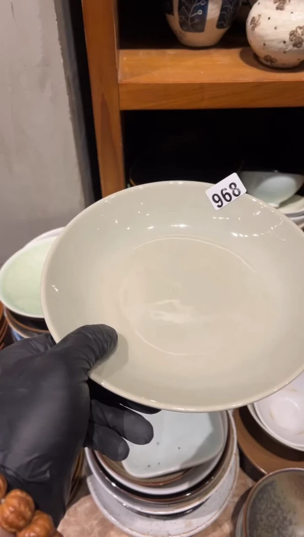 【闪购商品】瓷片968  微瑕灰釉锅盘1个