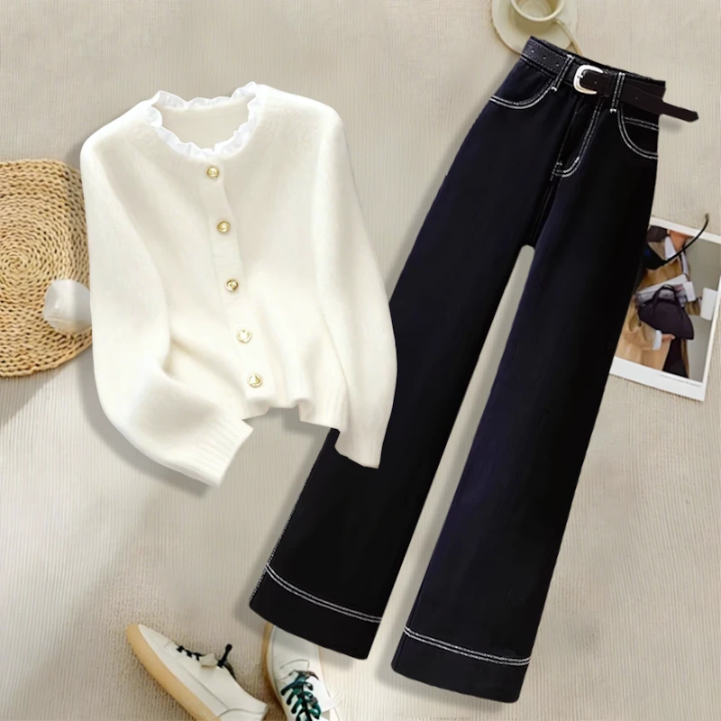 秋季韩系穿搭设计感小众长袖针织衫女高级感白色毛衣直筒裤两件套