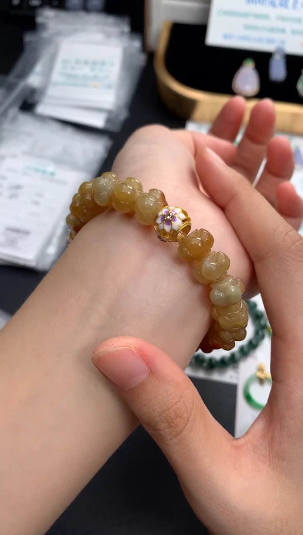 未镶嵌挂件翡翠48小时鉴赏期 退货不扣服务费