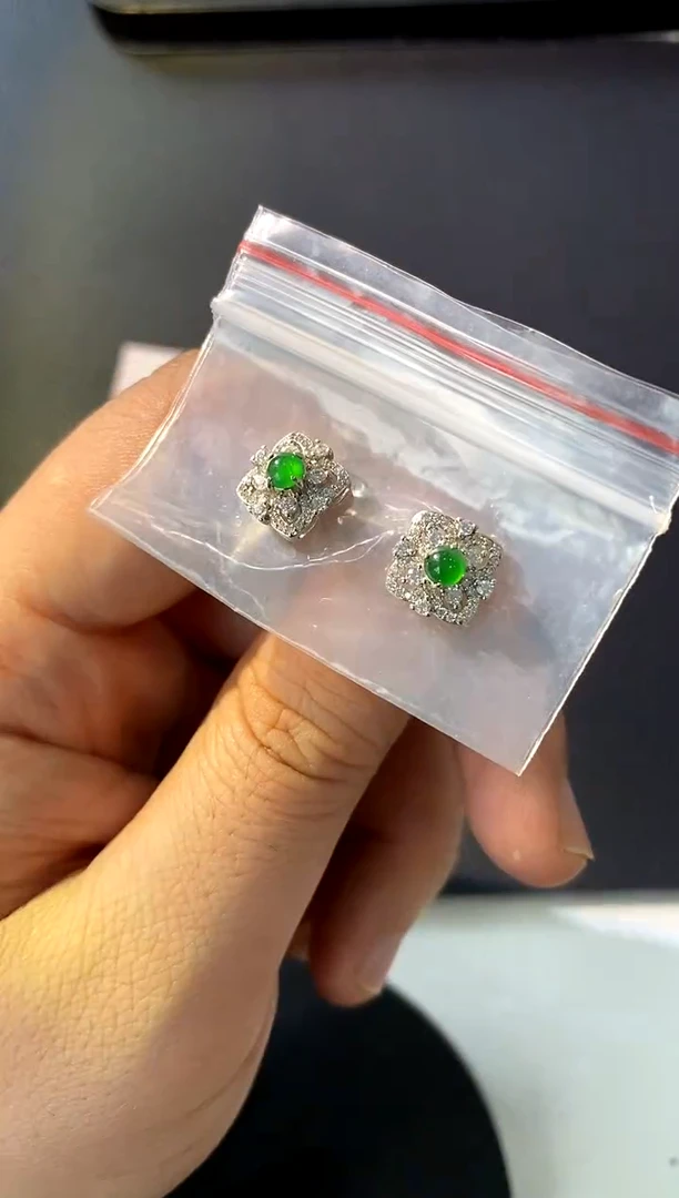 【闪购商品】翡翠耳饰银S925镶嵌买断价