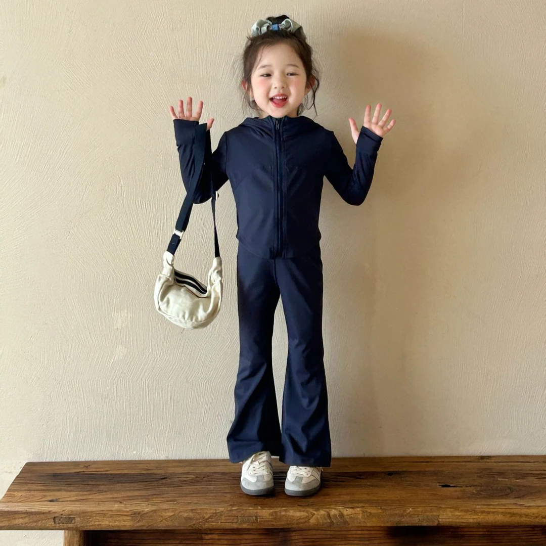 春秋季新款韩版女童时尚百搭连帽外套2025洋气喇叭裤运动潮流套装