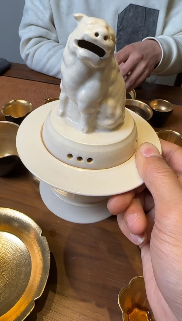 霖松堂 草木灰釉 狻猊香炉