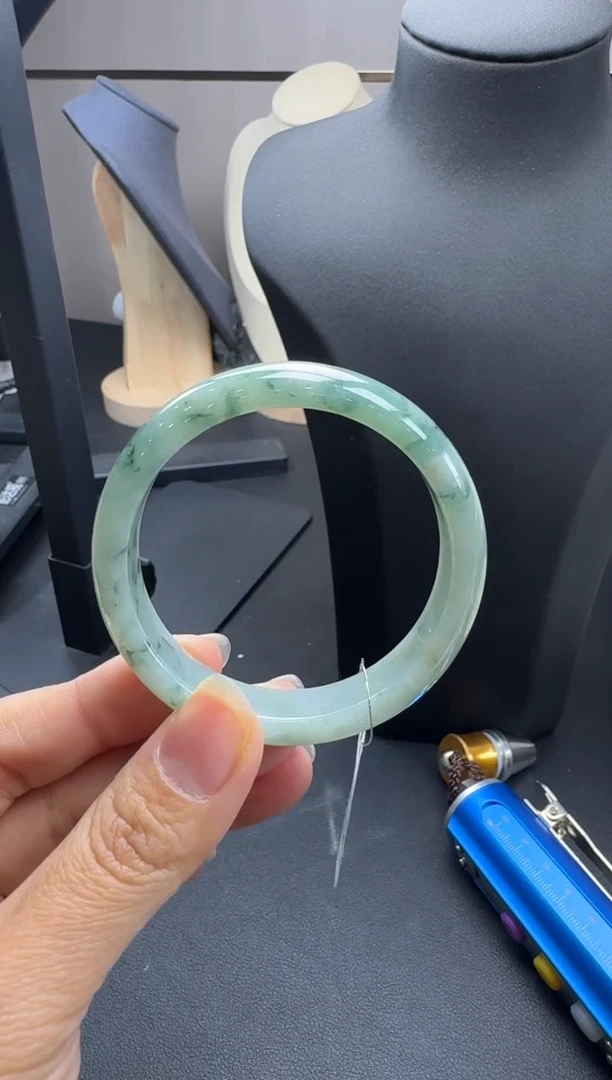 【闪购商品】翡翠手镯未镶嵌K481-16手镯