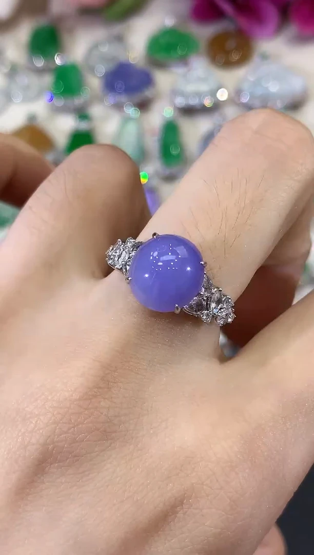 18K金镶嵌戒指翡翠B140紫货有色差