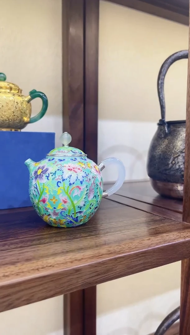 细工坊纯银茶壶一个