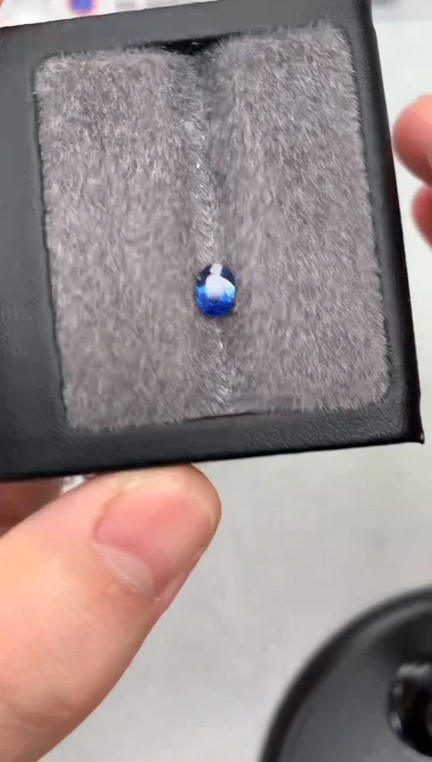 【闪购商品】蓝宝石裸石未镶嵌16-5 蓝宝裸石