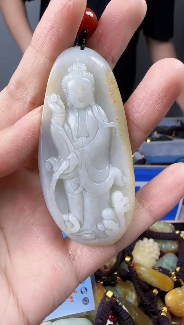 和田玉未镶嵌颈饰1