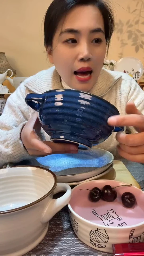 【闪购商品】瓷片6英寸双耳碗 微瑕介意勿拍