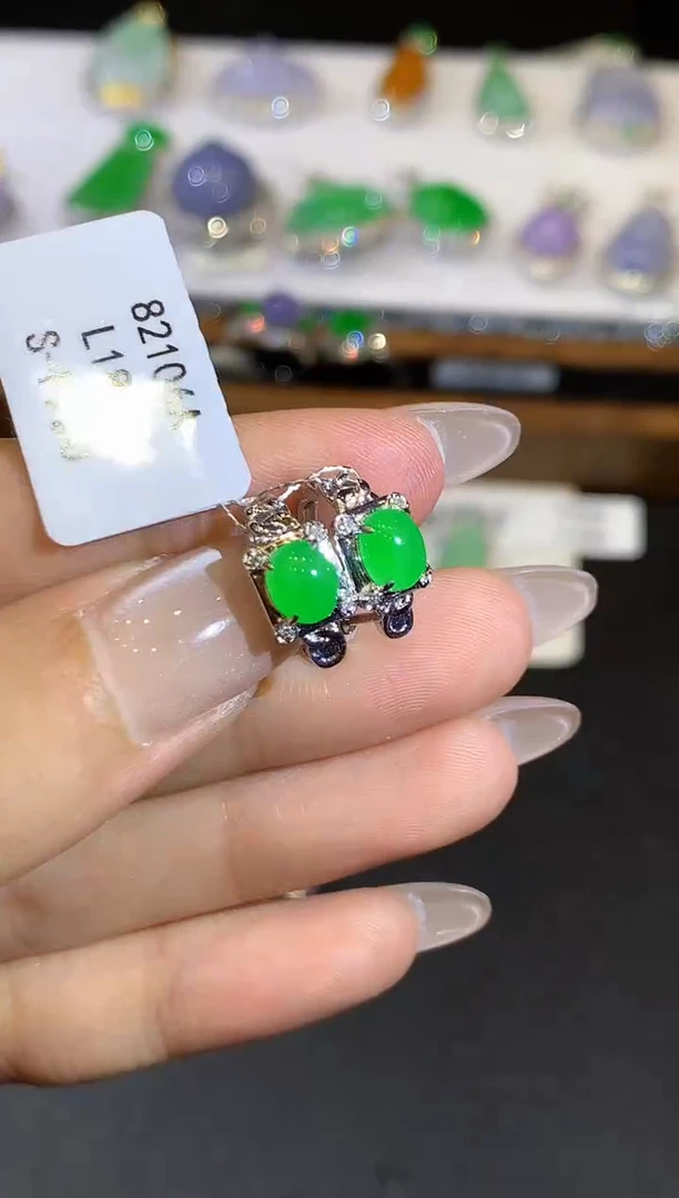 翡翠18K金镶嵌耳饰L1876多样性发其一