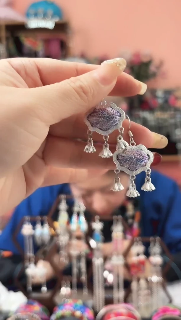 艺枝独绣手工饰品142