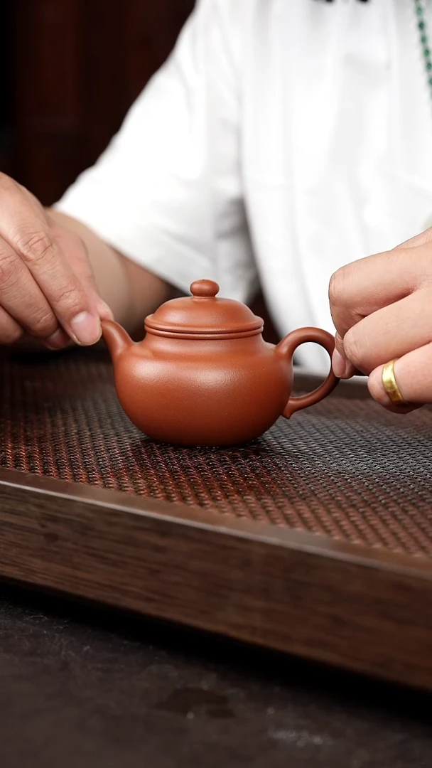 茶壶紫砂朱泥莲子