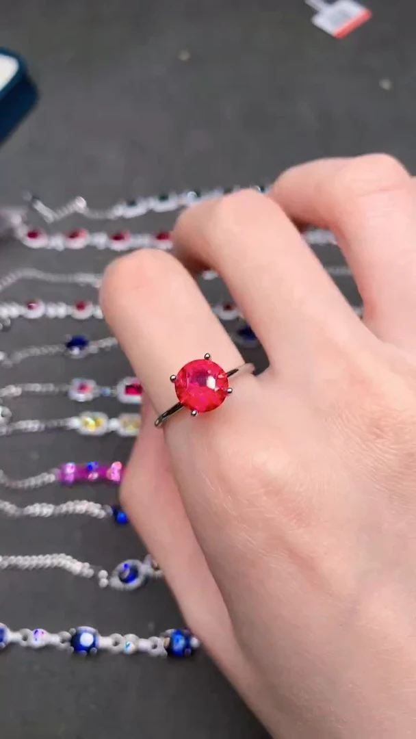 【闪购商品】红宝石戒指银S925镶嵌......