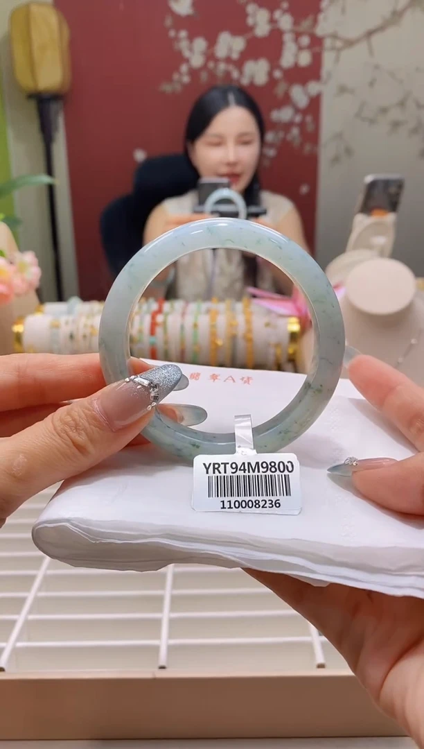 未镶嵌手镯翡翠136号59.8/13.1*8.3