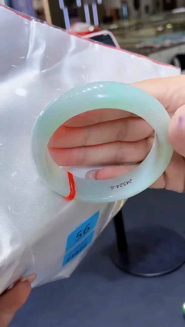 未镶嵌手镯翡翠翡翠手镯56