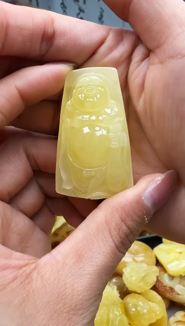 【闪购商品】琥珀裸石未镶嵌手串