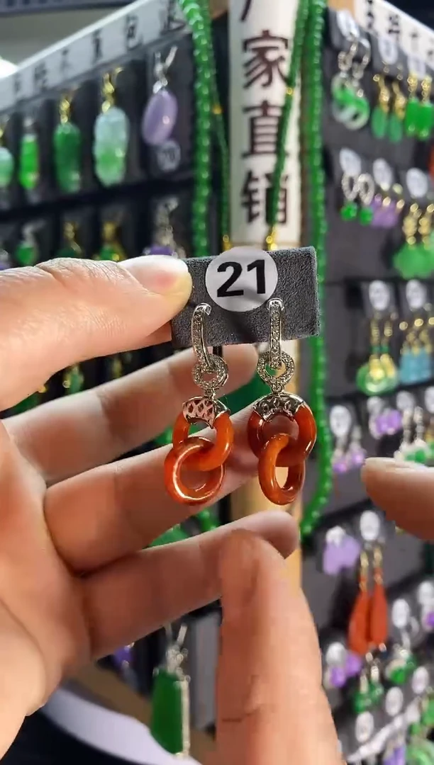 【闪购商品】翡翠耳饰银S925镶嵌21....