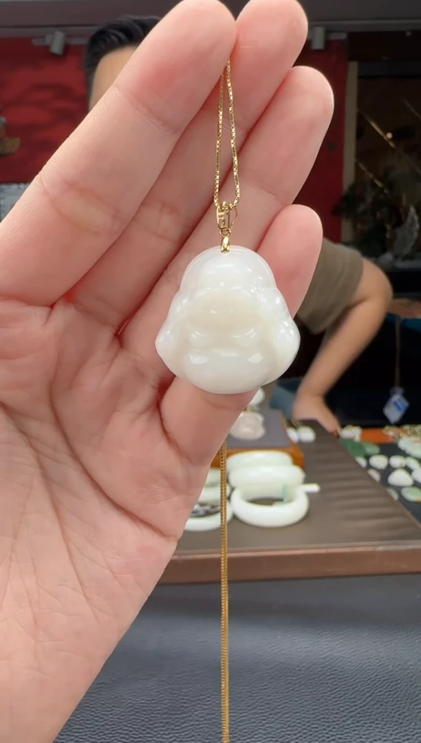 和田玉18K金镶嵌颈饰白玉佛公
