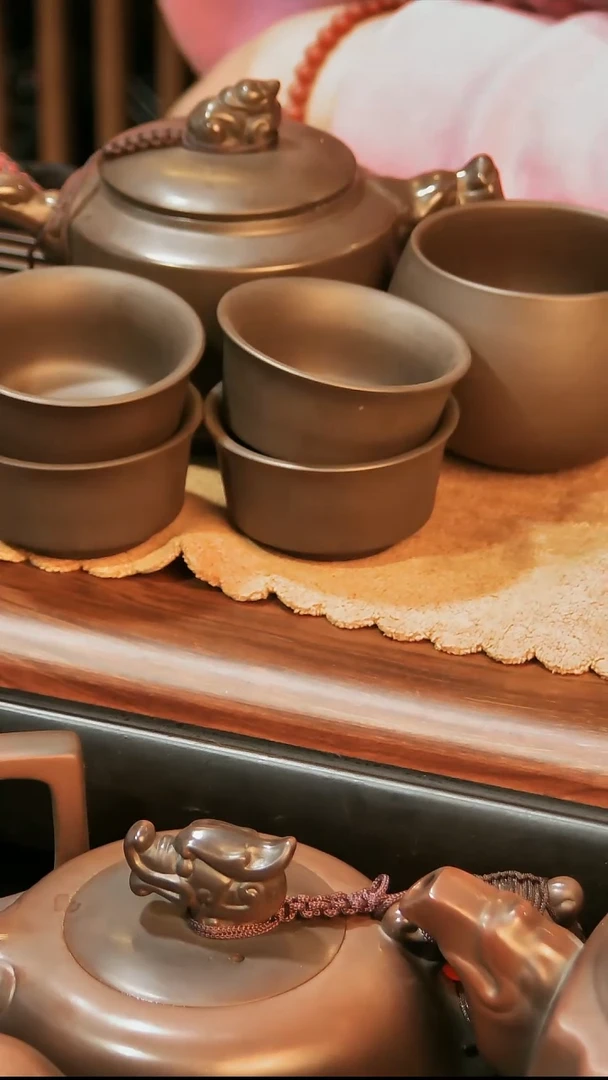 【闪购商品】紫砂茶壶紫砂腾龙壶1主人杯素面1客杯4