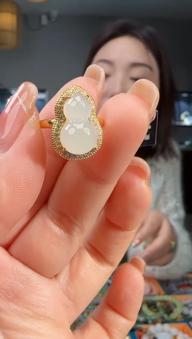 银S925镶嵌戒指和田玉1