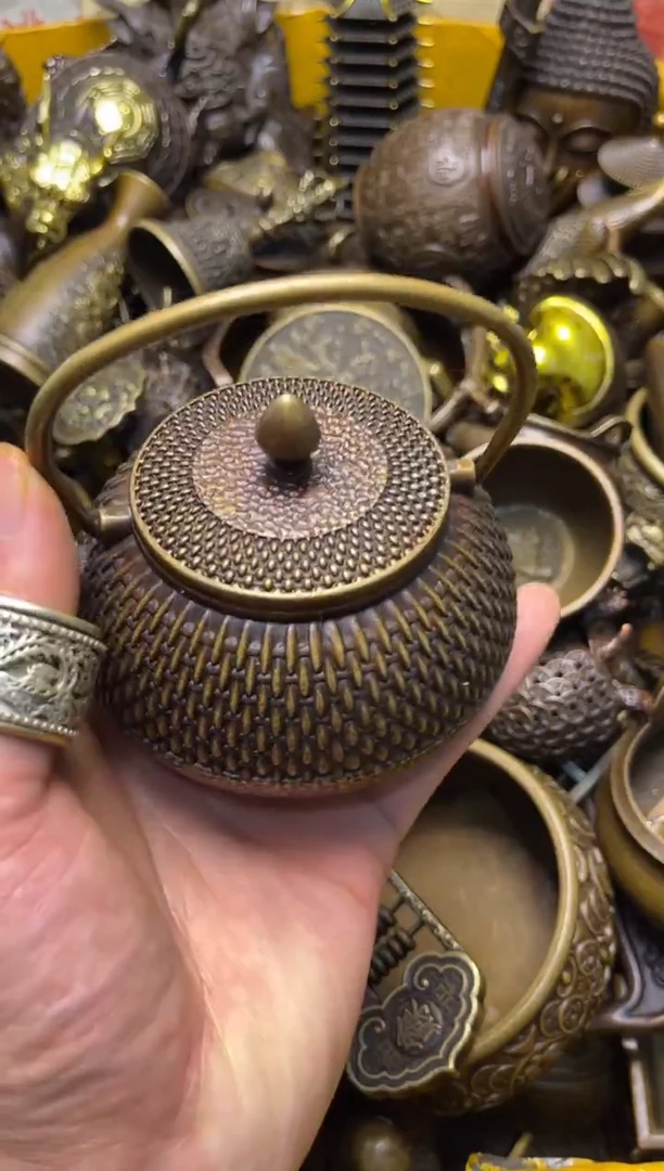 精美铜器，点击下单