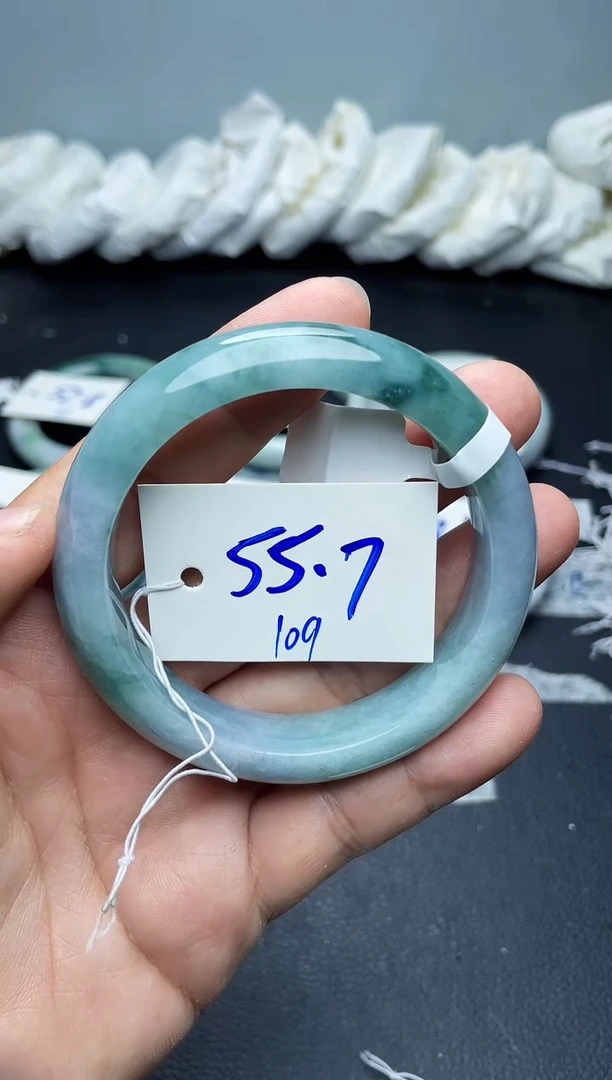 未镶嵌手镯翡翠109