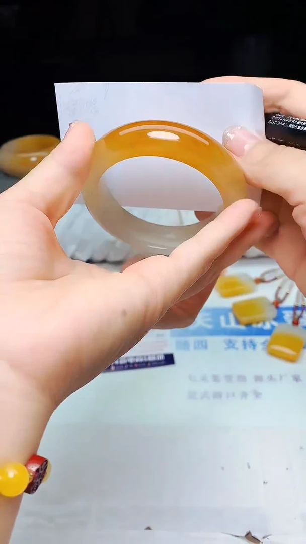 石英质玉手镯未镶嵌329-58