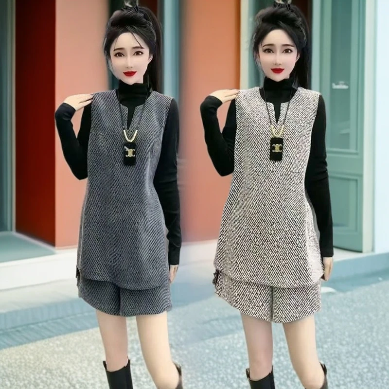 欧货2025春秋季新款减龄套装女打底衫叠穿斜纹背心马夹短裤三件套