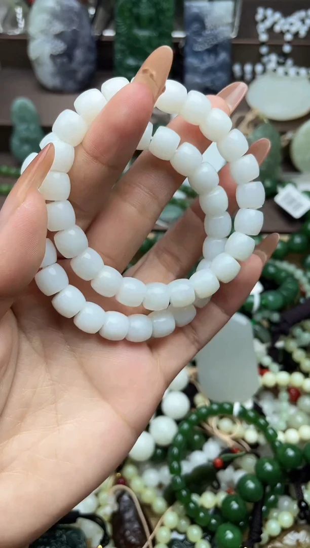 颈饰未镶嵌和田玉未镶嵌和田玉吊坠多样性拍一发一