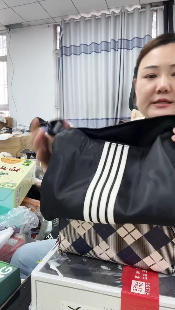 牦牛剖层皮革琪老板女包6号店超好看发图片款