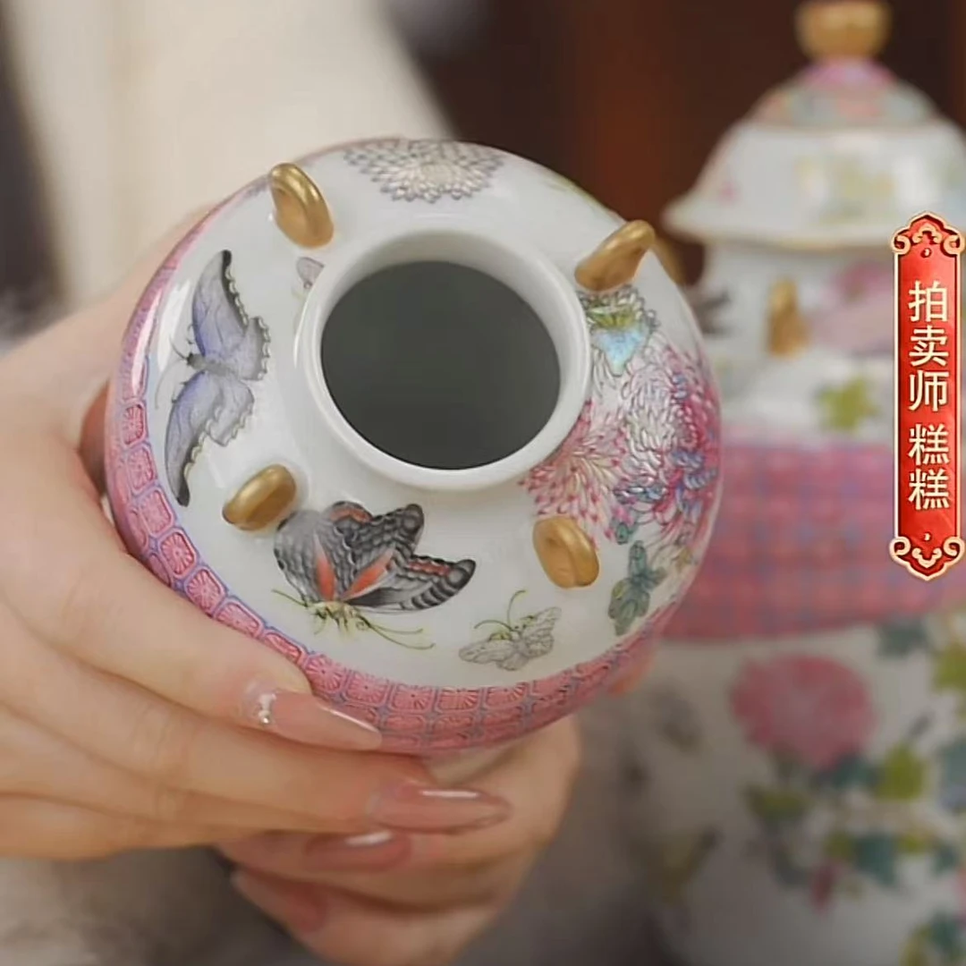 国呈拍卖古董瓷器