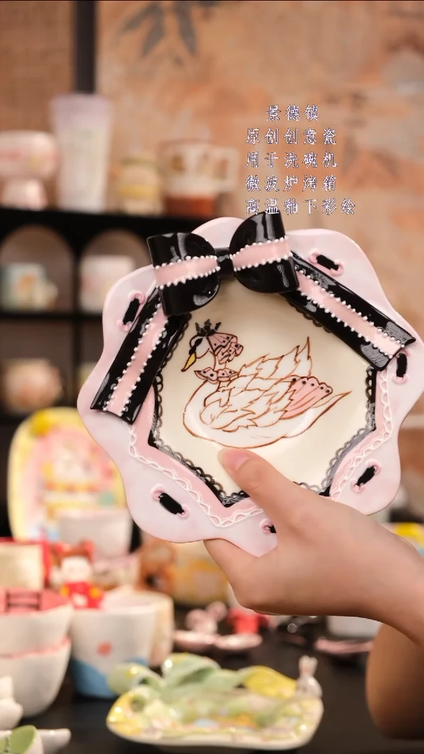 摆件景德镇手工手绘设计师款