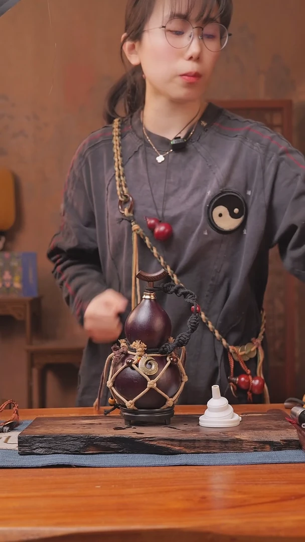 1231号链接精品大漆葫芦现货现发[一物一拍]（400ml）