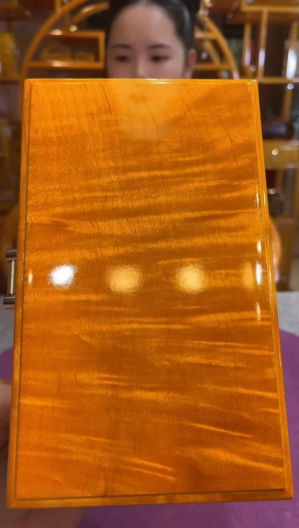 金丝楠木水波中号文玩盒20公分