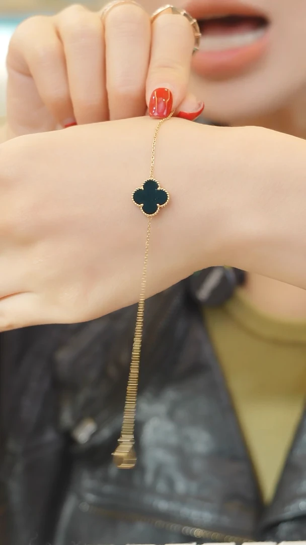 【闪购商品】玛瑙/玉髓手链18K金镶嵌手链