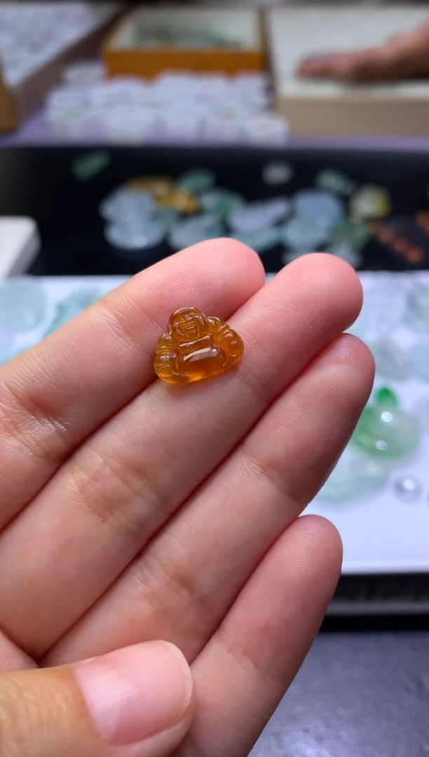 未镶嵌定制翡翠毛货