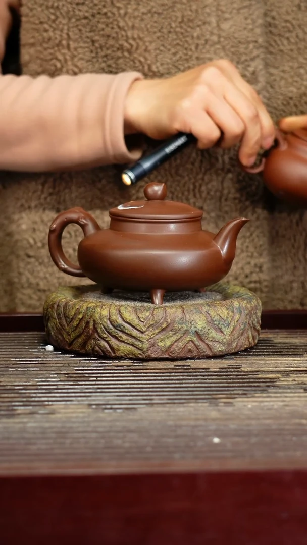 宜兴原矿紫砂壶茶壶宜兴原矿紫砂壶茶壶230