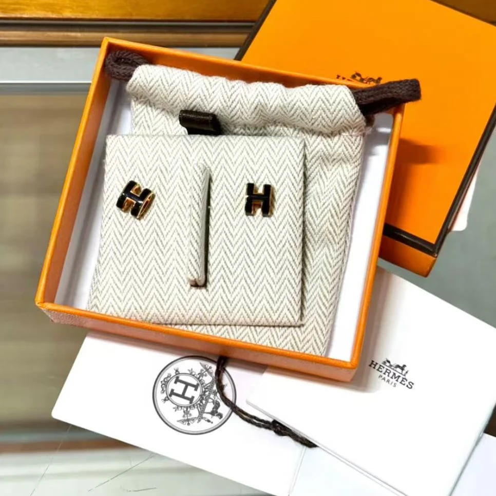 未使用 Hermes/爱马仕 爱马仕耳钉 黑——玫瑰金色/香选